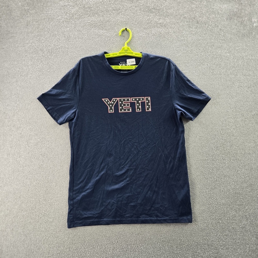 YETI Men Shirt MEDIUM Blue Graphic Print Stars Short Sleeve‎